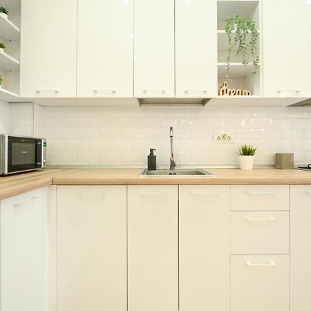 Splendid 2Br Apartment With Breathtaking Views Of Casa Poporului Bukurešť Exteriér fotografie