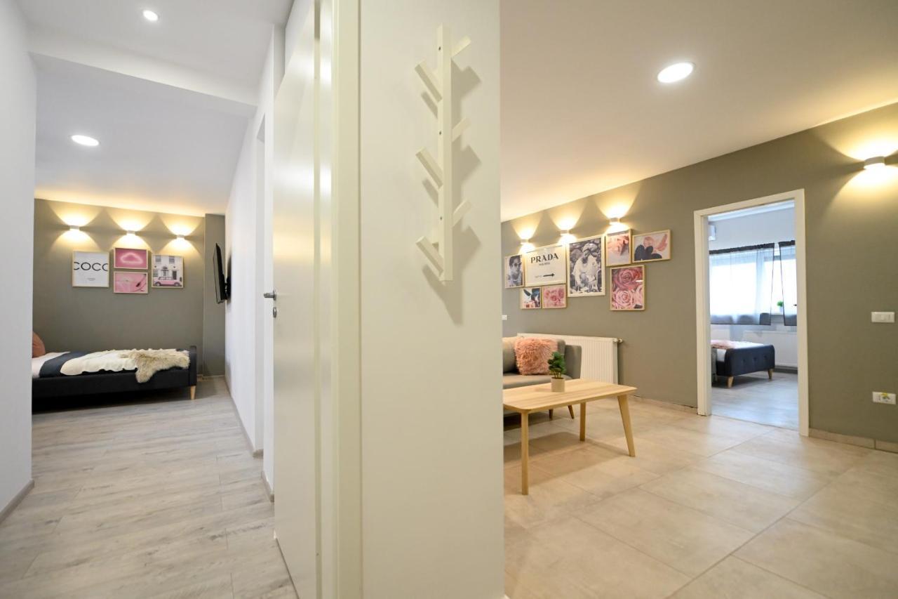 Splendid 2Br Apartment With Breathtaking Views Of Casa Poporului Bukurešť Exteriér fotografie