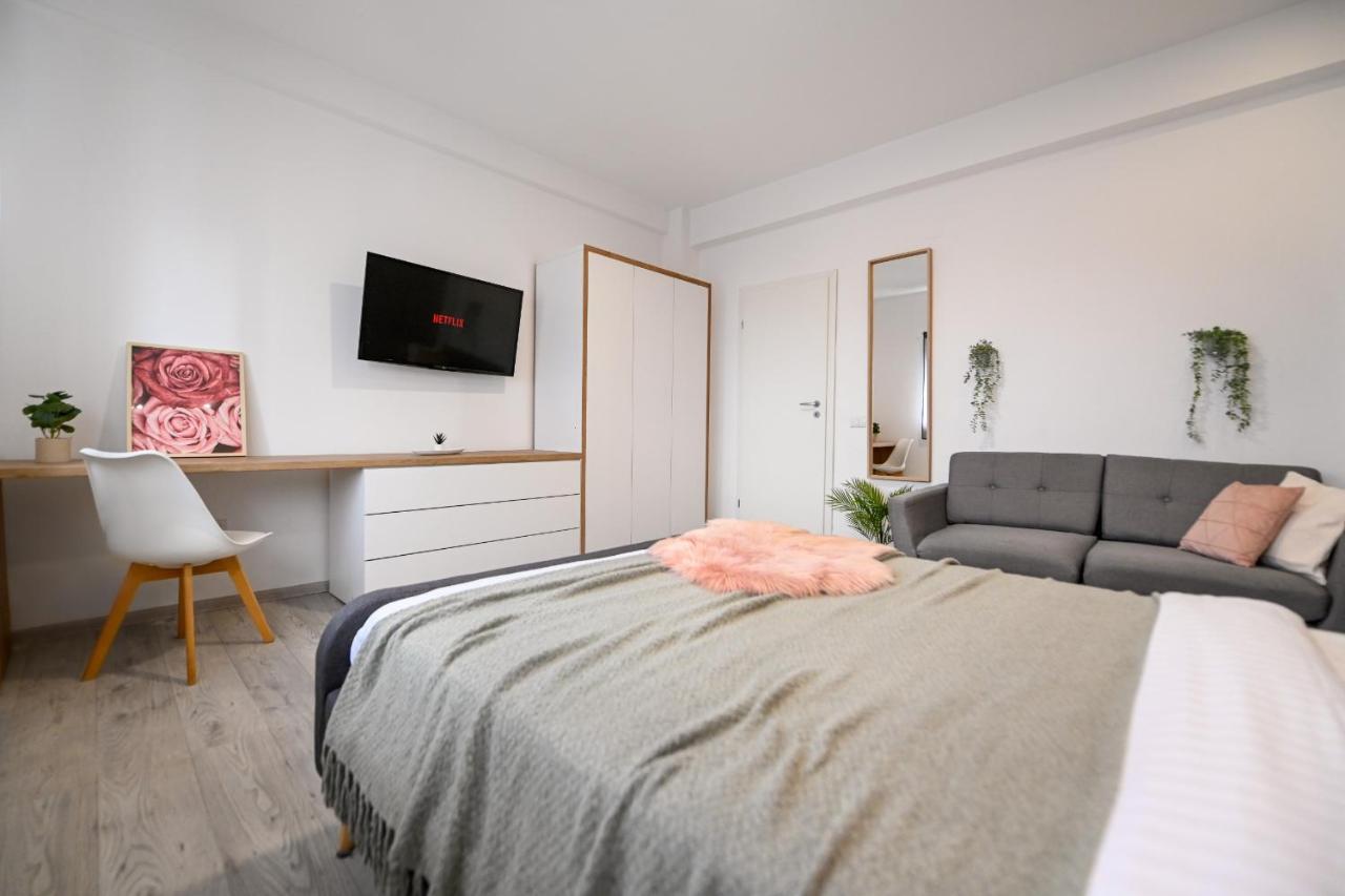 Splendid 2Br Apartment With Breathtaking Views Of Casa Poporului Bukurešť Exteriér fotografie