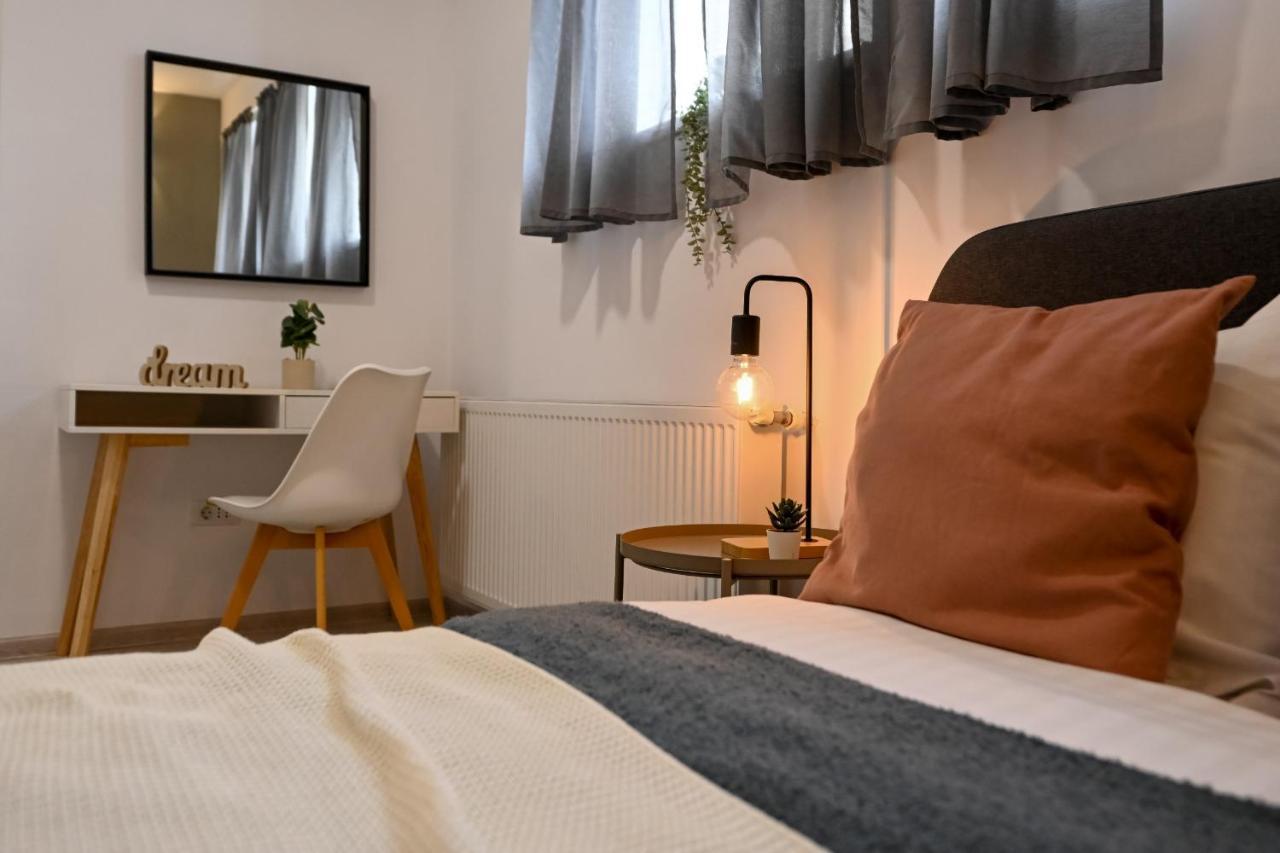 Splendid 2Br Apartment With Breathtaking Views Of Casa Poporului Bukurešť Exteriér fotografie