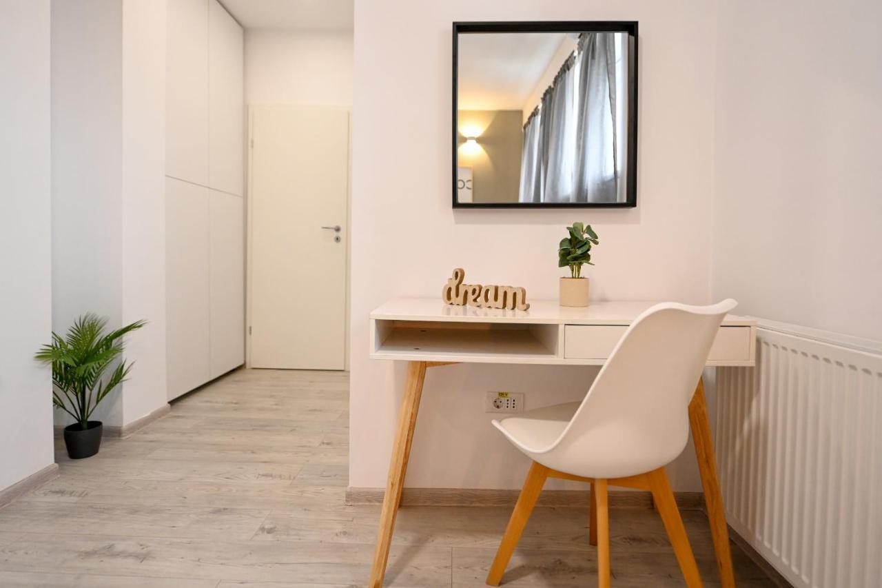 Splendid 2Br Apartment With Breathtaking Views Of Casa Poporului Bukurešť Exteriér fotografie